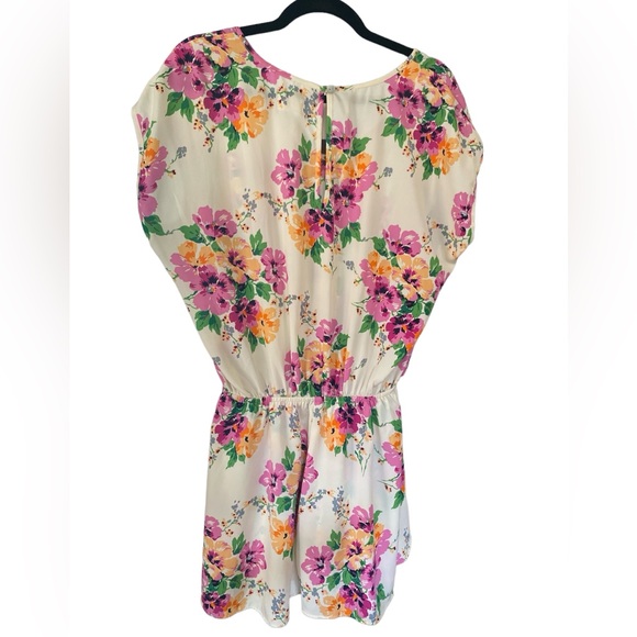 Show Me Your Mumu Floral Print V-Neck Romper Size M - Picture 2 of 3